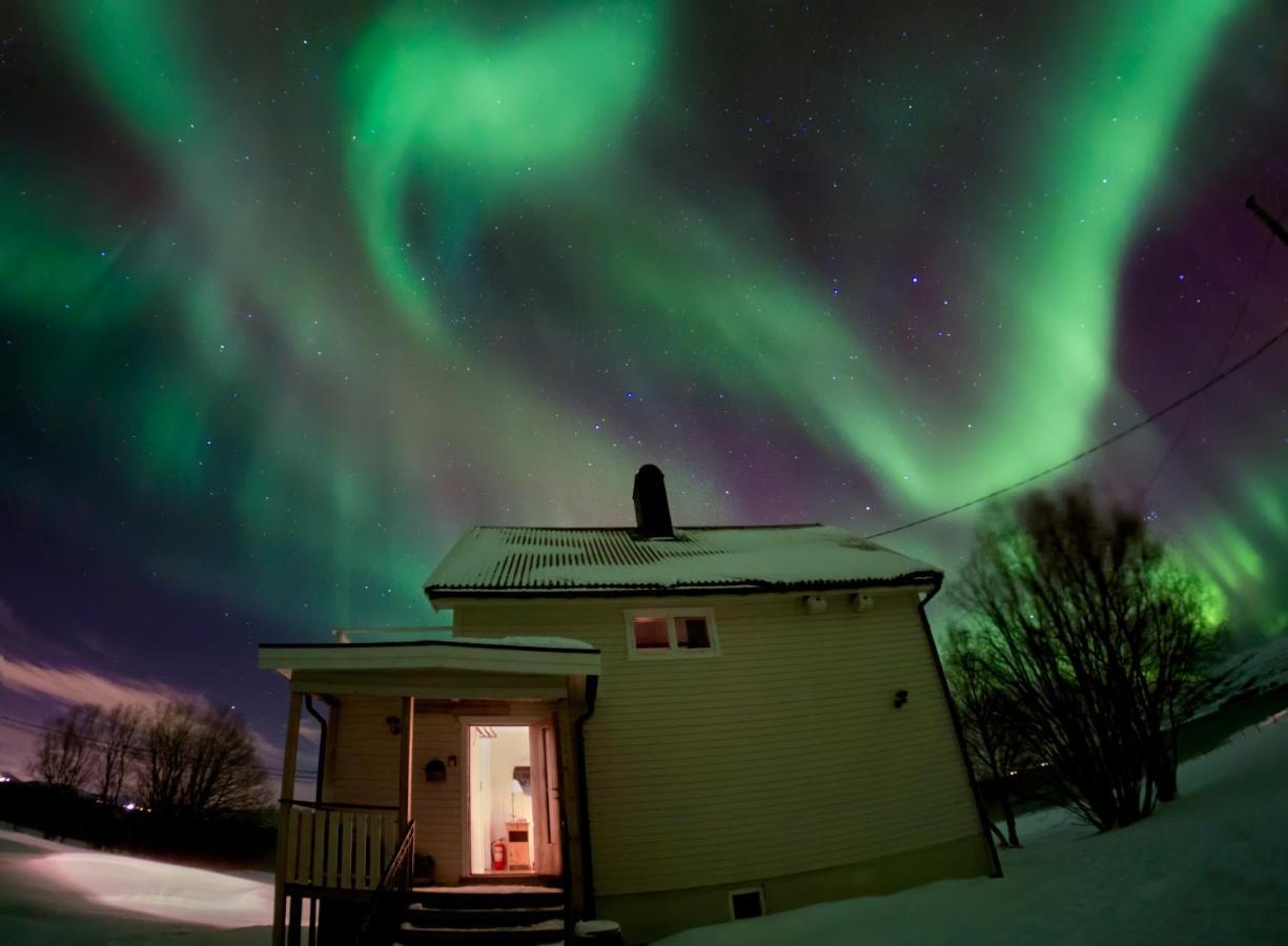 Unique And Charming Holiday Home With Fantastic Sea Views ทรอมโซ ภายนอก รูปภาพ